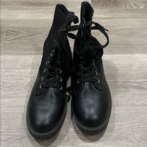 Stylish Black Women's Boots